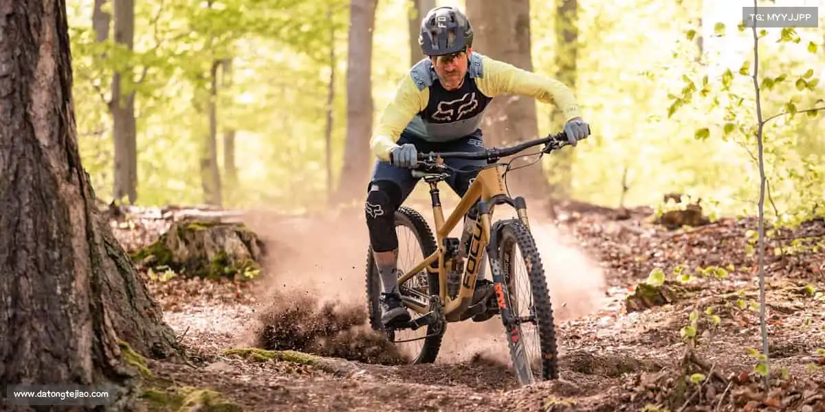 JBO体育——突破极限,官网陪你每一次挥汗💪🏋️♀️